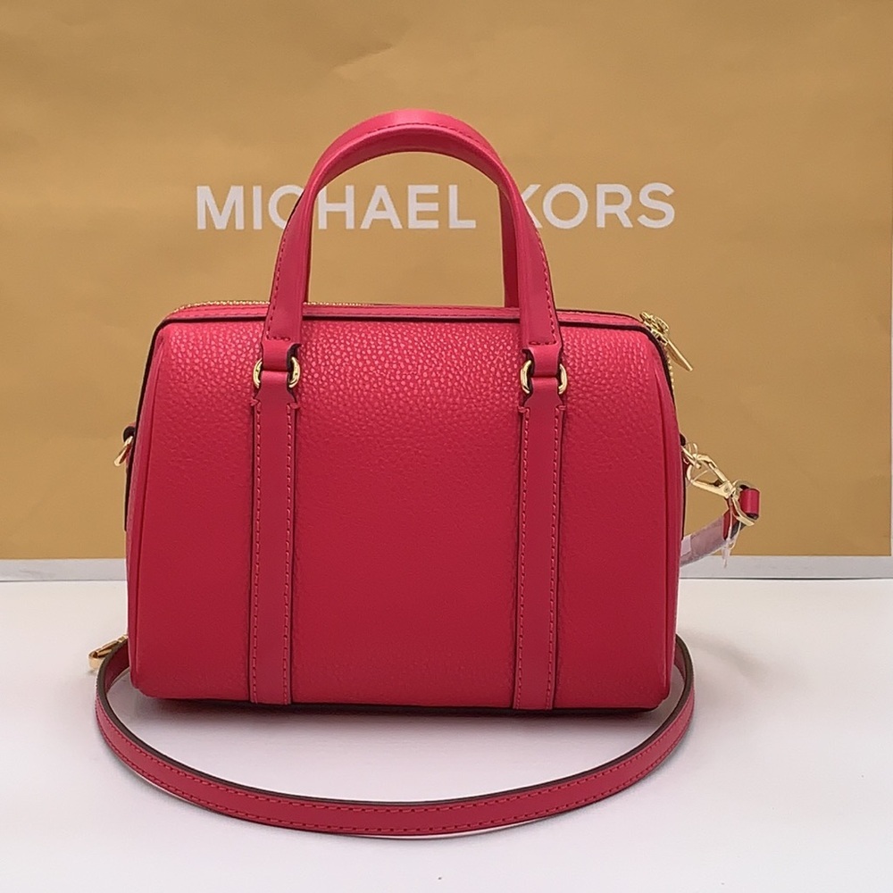 Michael Kors Travel Small Duffle Leather Crossbody Satchel Electric Pink NWT - Picture 14 of 15